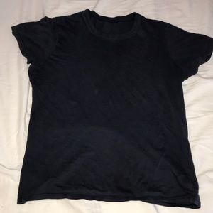 nevy blue brandy melville tshirt!